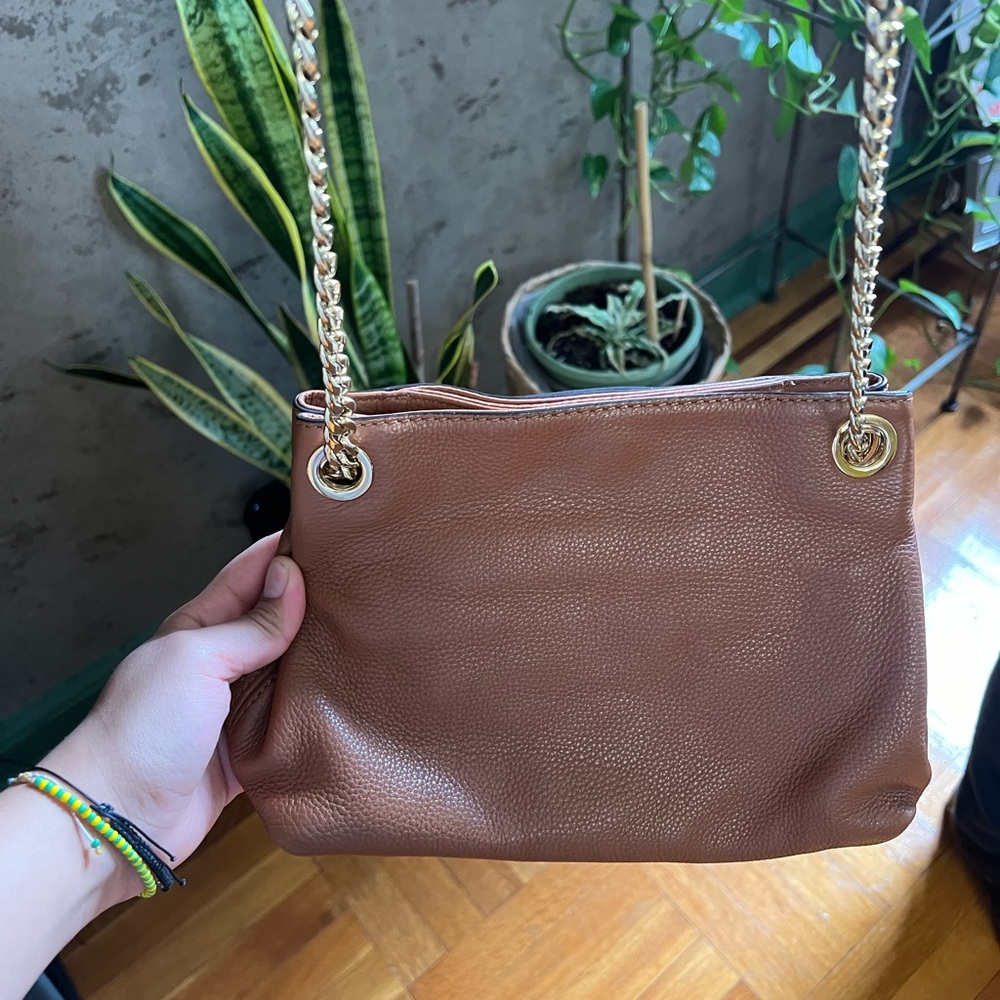 Michael Kors crossbady bag